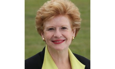 Green Truck Leadership Award Presented to U.S. Senator Debbie Stabenow at the Green Truck Summit