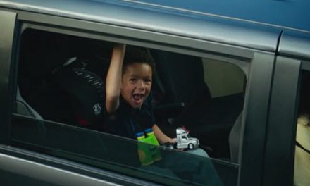 Pilot Company Brings Back ‘Trucker Salute’