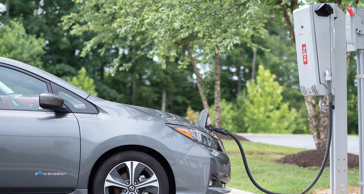 Nissan Approves First U.S. Bi-Directional LEAF Charger